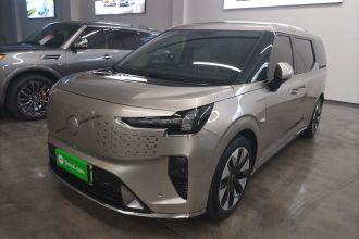 沃尔沃EM90 2025款 Ultra 六座