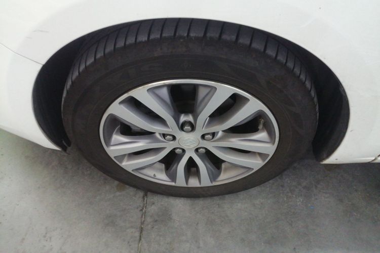 别克 英朗 2019款 18T 自动互联精英型 国VI车身外观6007