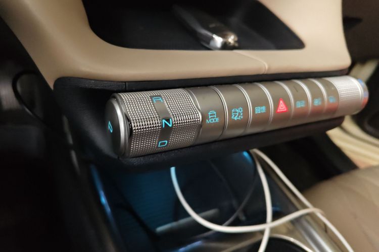 比亚迪 海豚 2021款 405km 时尚版局部细节18