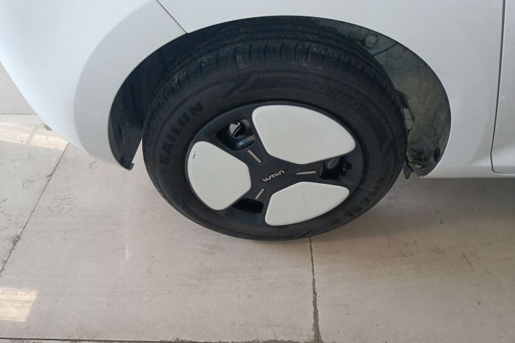 长安启源 长安Lumin 2023款 205km 香沁款车身外观6002