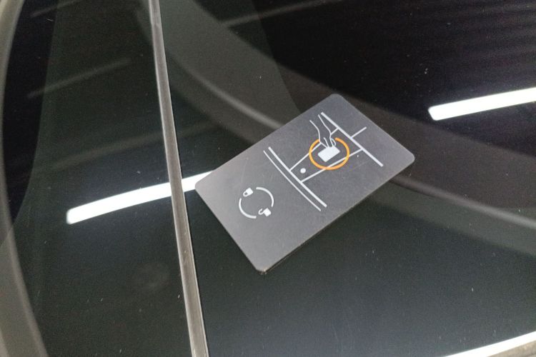 特斯拉 Model 3(进口) 2019款 长续航全轮驱动版中控内饰7001