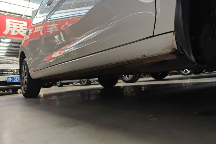 大众 桑塔纳 2015款 1.6L 手动风尚版局部细节9001