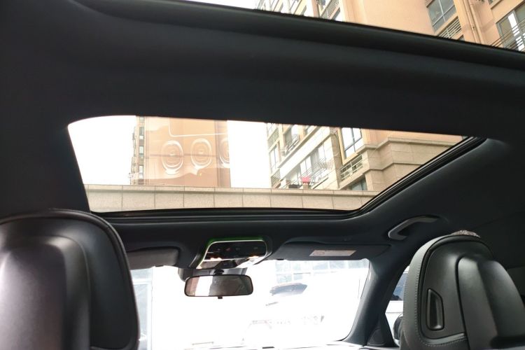 奔驰C级 2025款 改款 C 260 L 运动版局部细节22