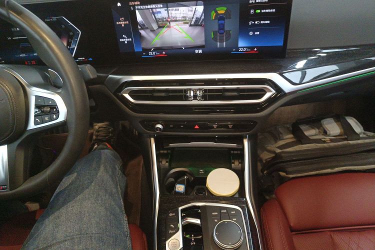 宝马3系 2023款 325Li xDrive M运动套装中控内饰18