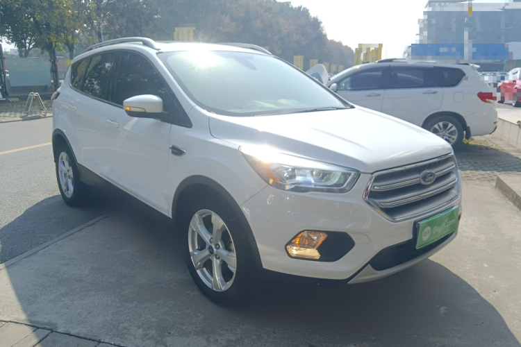 福特 翼虎 2017款 EcoBoost 180 两驱虎跃型车身外观3