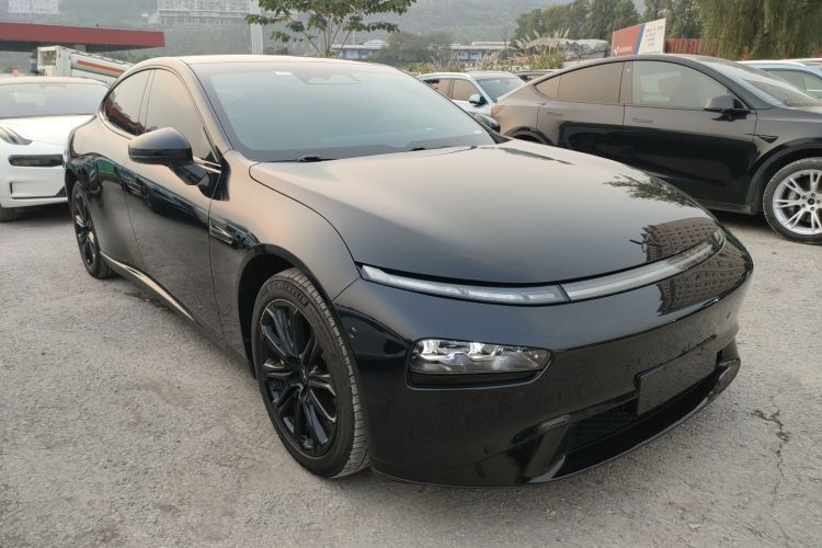 小鹏P7 2022款 562E性能版车身外观6002