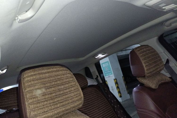 别克 昂科威 2018款 20T 两驱豪华型局部细节22