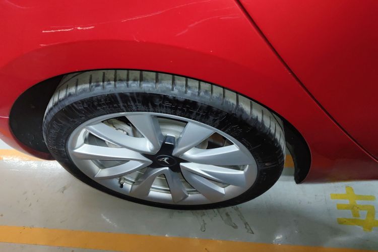 特斯拉 Model 3 2020款 改款 长续航后轮驱动版车身外观6008