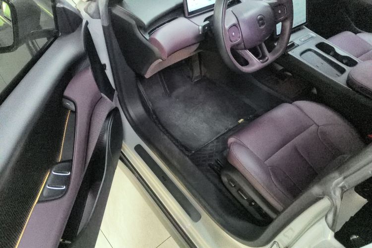 蔚来ET5T 2023款 75kWh Touring中控内饰20