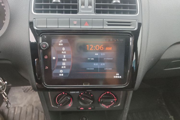 大众 Polo 2016款 1.6L 自动舒适型中控内饰16