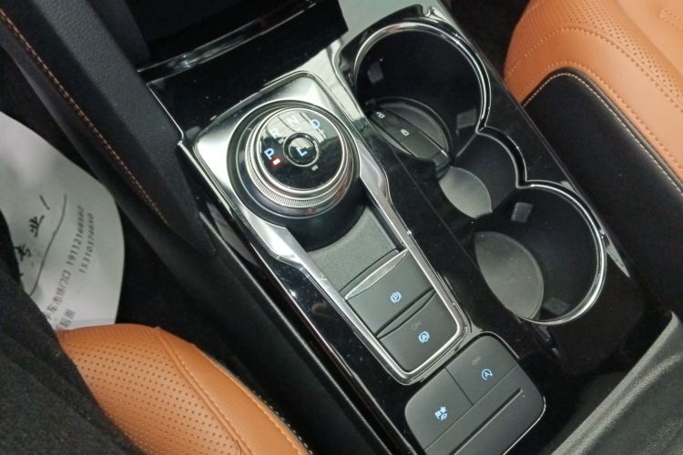 福特 锐际 2020款 EcoBoost 245 两驱耀享款局部细节18