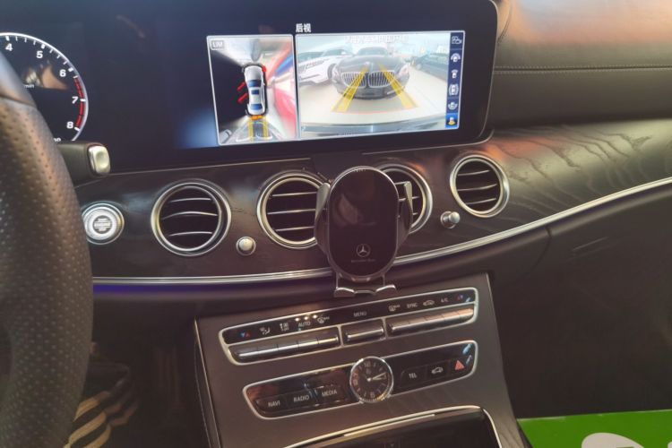 奔驰E级 2018款 改款 E 300 L 运动豪华型局部细节16