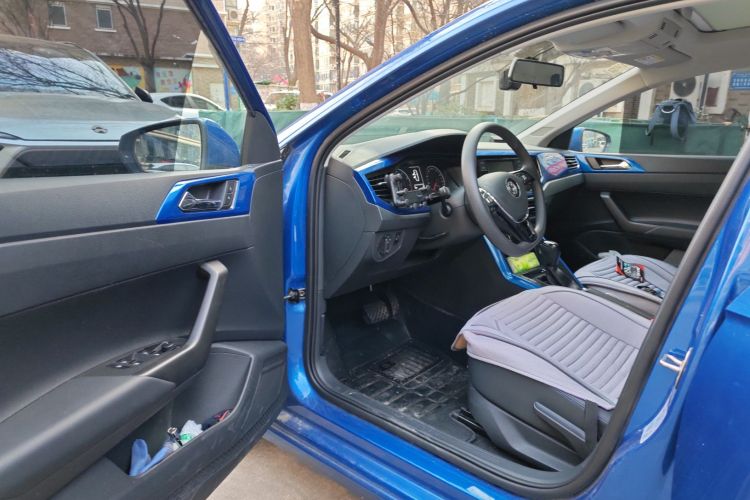 大众 Polo 2019款 Plus 1.5L 自动炫彩科技版中控内饰7003