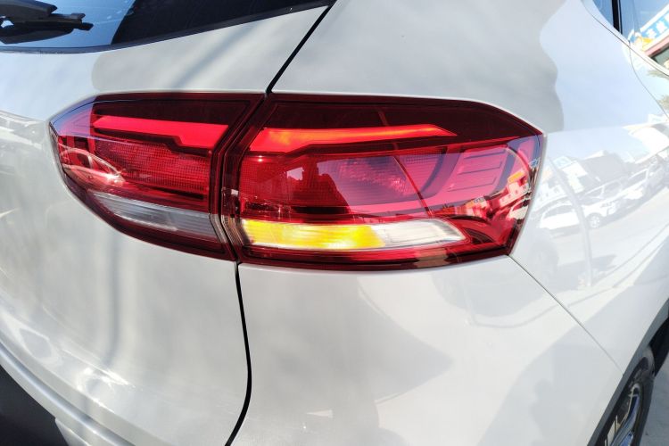 哈弗H6 2021款 1.5GDIT 自动冠军版车身外观9