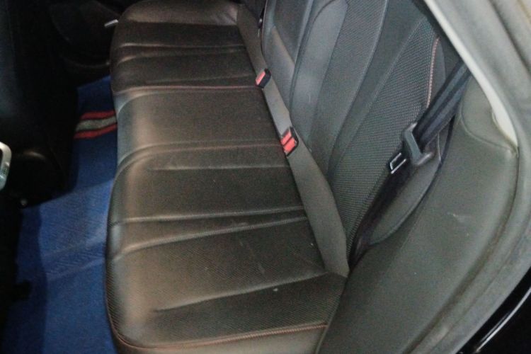 小鹏P7 2020款 670N中控内饰7004