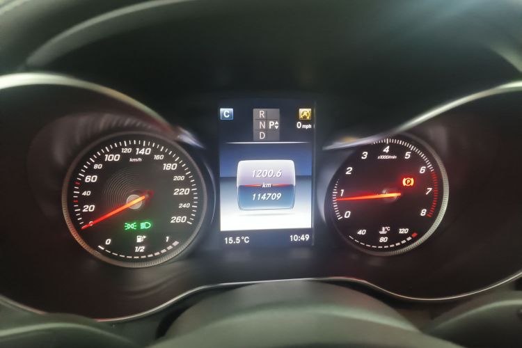 奔驰C级 2017款 C 180 L 运动版中控内饰14