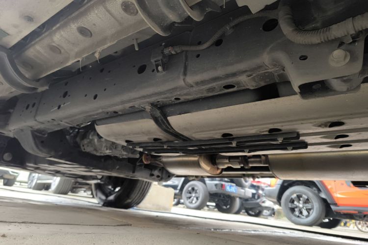 坦克300 2024款 2.0T 征服者局部细节9002