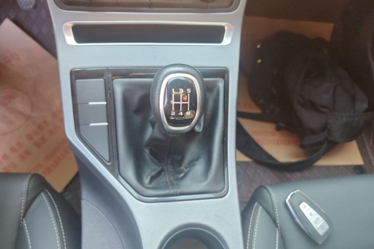 吉利汽车 帝豪 2021款 UP 1.5L 手动豪华型局部细节18