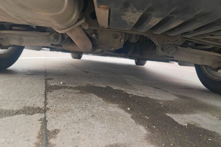 宝马1系(进口) 2008款 120i 自动挡局部细节9009