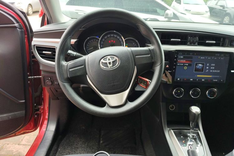 丰田 雷凌 2014款 1.6G CVT精英版中控内饰13