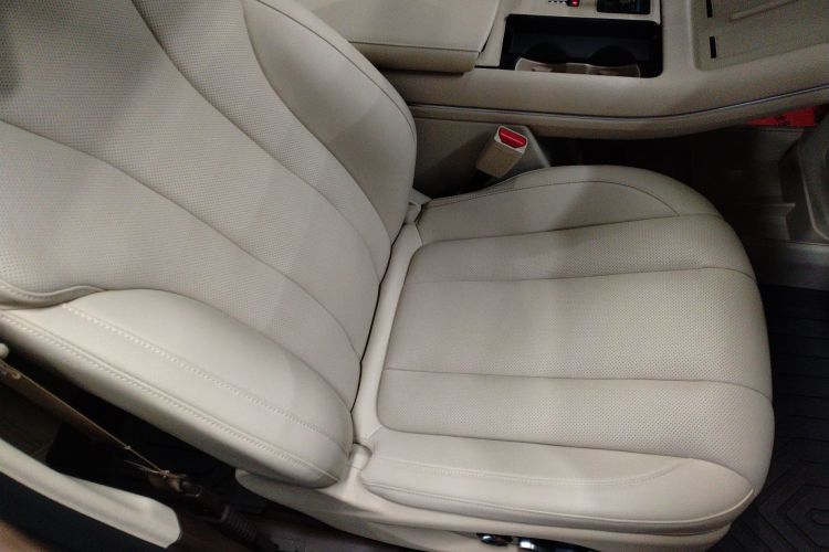 鸿蒙智行 问界M7 2024款 1.5T 智驾四驱Max版 5座局部细节41