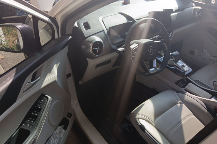 比亚迪 元Pro 2021款 401KM 尊贵型中控内饰20