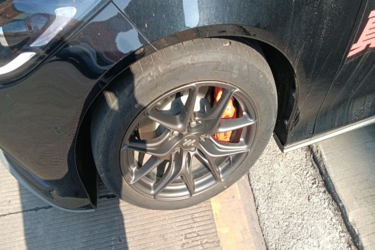 智己汽车 智己L6 2024款 Max 超强性能版车身外观6007