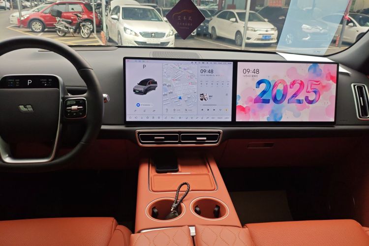 理想汽车 理想L8 2025款 Max 智能焕新版局部细节16