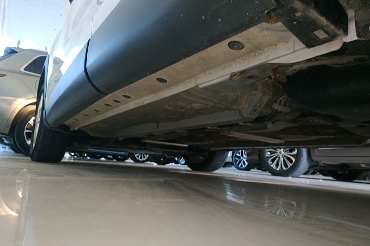 丰田 卡罗拉锐放 2022款 2.0L 先锋版局部细节9002