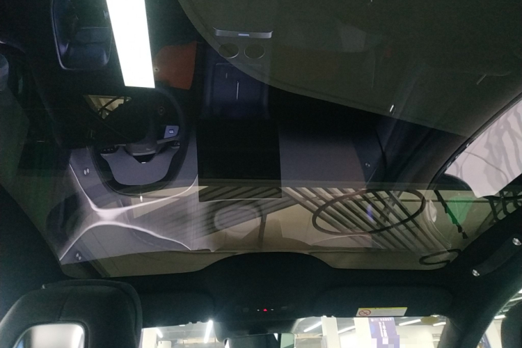 小米汽车 小米YU7 2025款 超长续航后驱版局部细节22