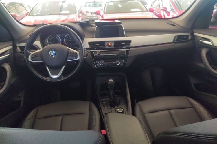 宝马X1 2018款 sDrive20Li 领先型中控内饰12