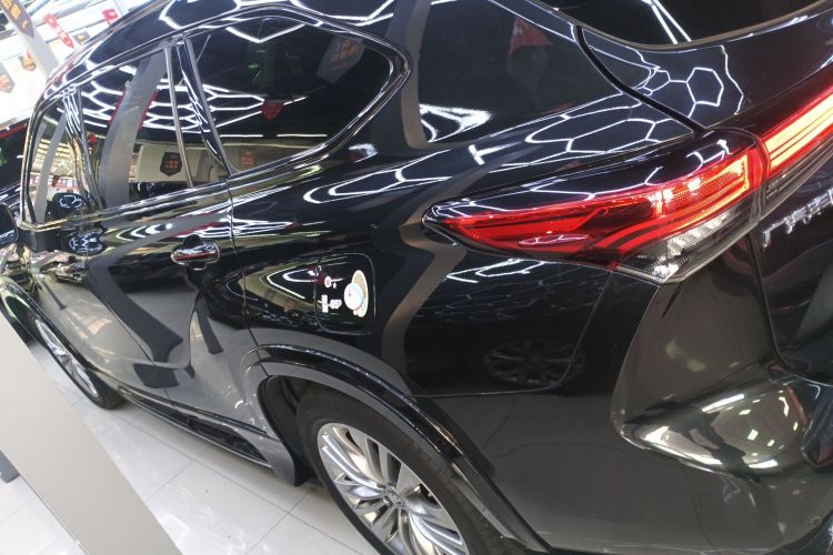 丰田 汉兰达 2022款 双擎 2.5L 四驱尊贵版 7座车身外观6003