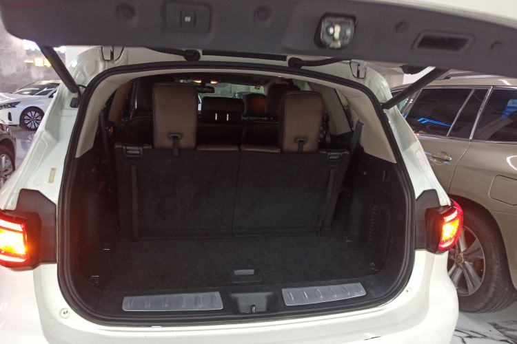 英菲尼迪QX60(进口) 2020款 2.5 S/C Hybrid 两驱卓越版局部细节23