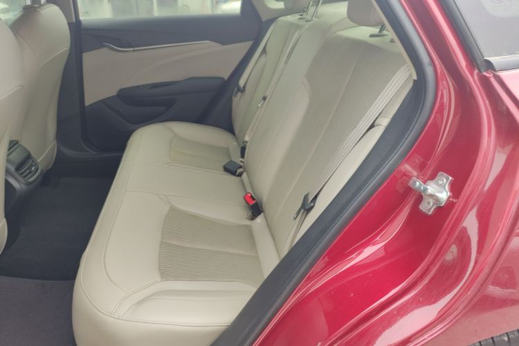 别克 英朗 2017款 15N 自动精英型中控内饰21