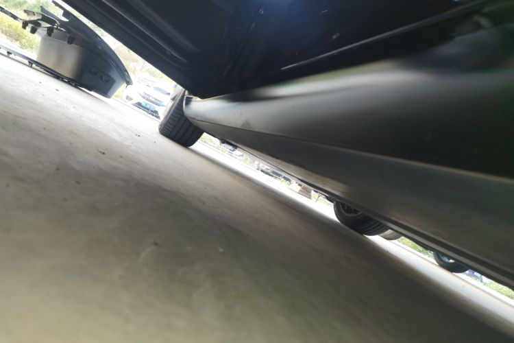 特斯拉 Model 3 2022款 后轮驱动版局部细节9002