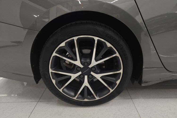 领克03 2021款 1.5TD DCT劲 冠军版车身外观6008