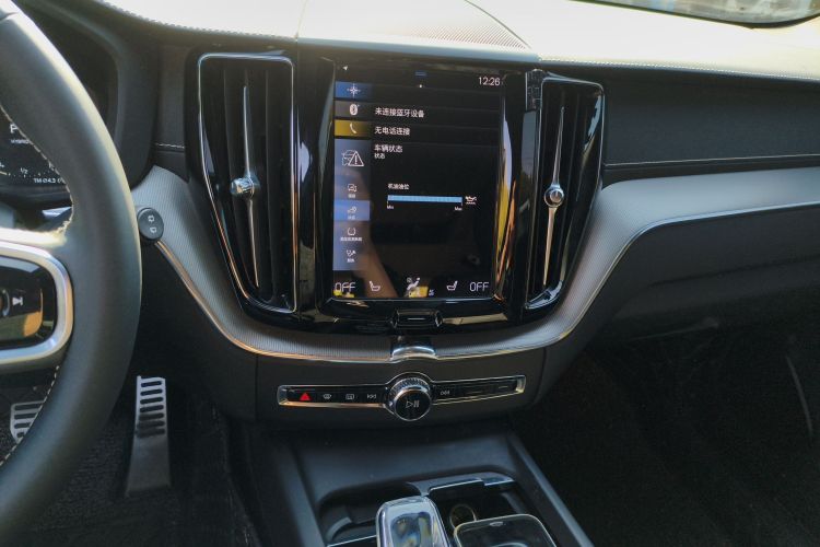 沃尔沃XC60新能源 2020款 T8 E驱混动 智远运动版中控内饰16
