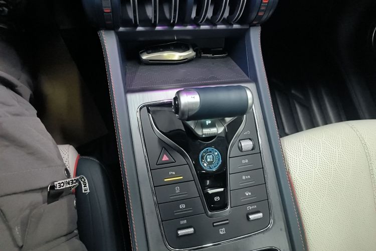 比亚迪 元PLUS 2022款 430KM 尊贵型中控内饰18