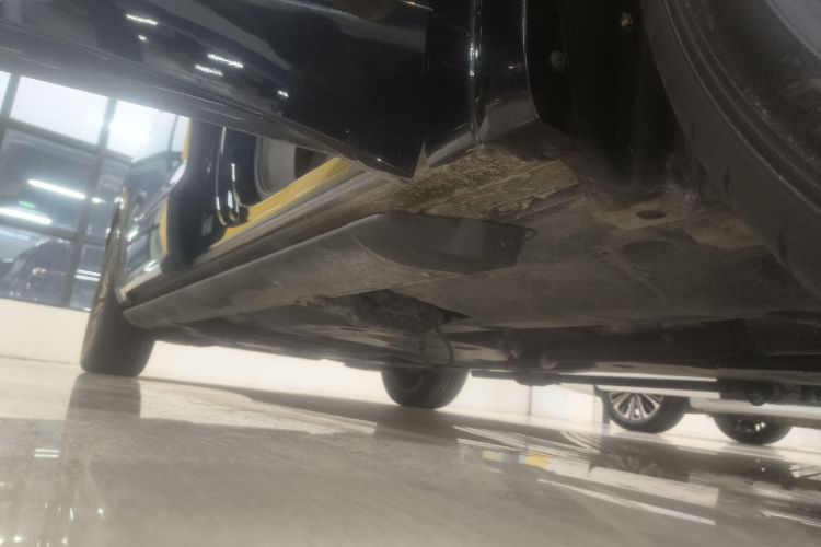 大众 威然 2024款 380TSI 尊贵版局部细节9001