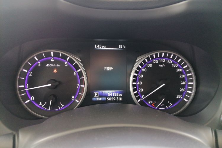 英菲尼迪Q50L 2016款 2.0T 舒适版中控内饰14