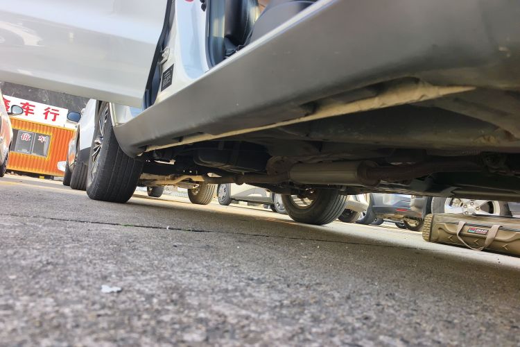 吉利汽车 远景X6 2016款 1.3T CVT豪华型局部细节9001