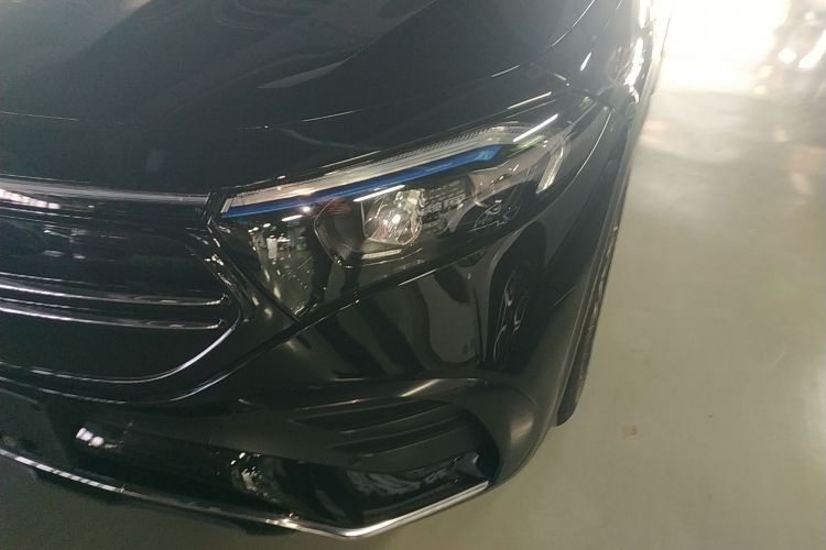 奔驰EQB 2022款 EQB 350 4MATIC 首发特别版局部细节36