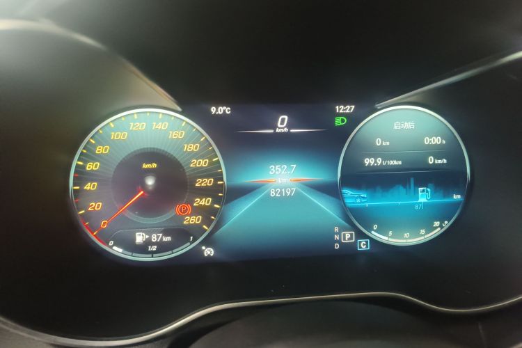 奔驰C级 2021款 C 200 L 时尚型运动版中控内饰14