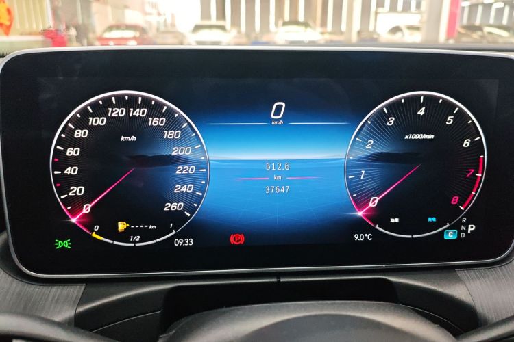 奔驰C级 2023款 改款 C 260 L 运动版局部细节14