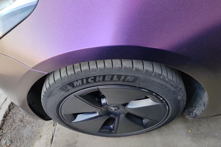 特斯拉 Model 3 2021款 标准续航后驱升级版车身外观6001