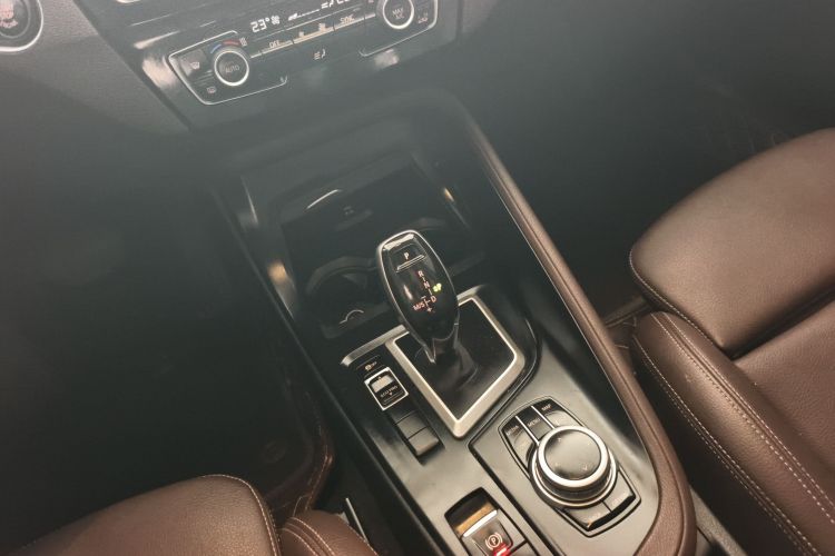 宝马X1 2021款 改款 sDrive25Li 领先型局部细节18