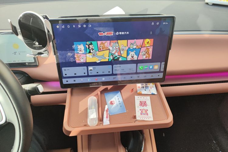 零跑汽车 零跑C16 2024款 增程 200激光雷达版中控内饰16