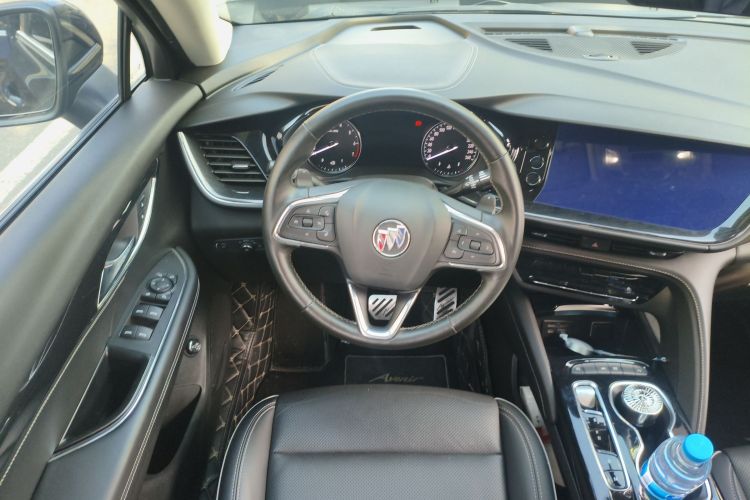 别克 2021款 昂科威Plus 652T 七座豪华型中控内饰13