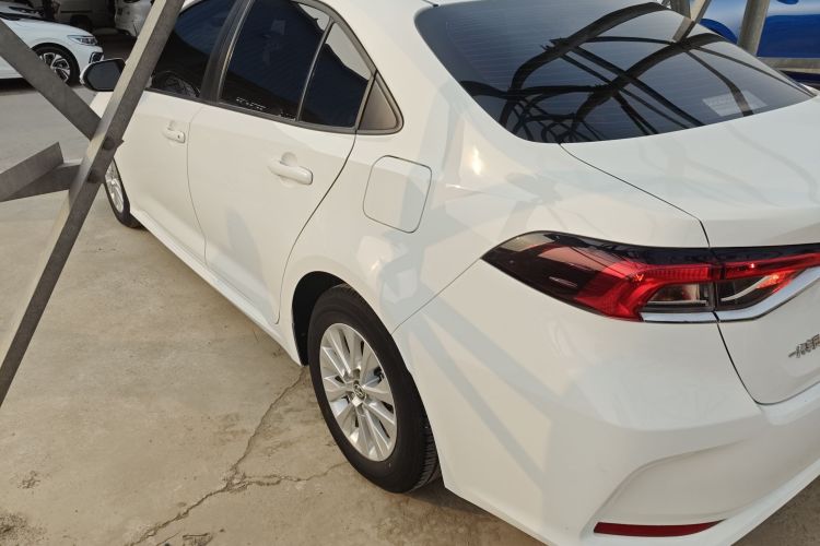 丰田 卡罗拉 2021款 TNGA 1.5L CVT先锋版车身外观4