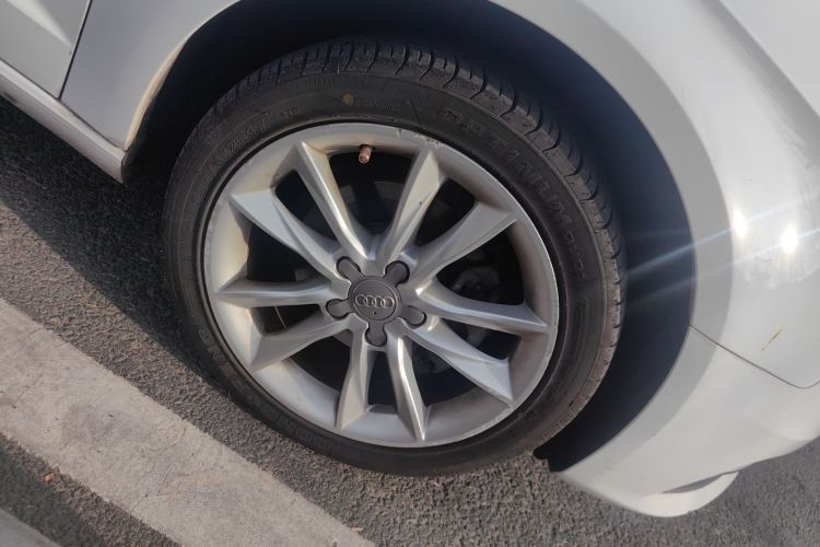 奥迪A3 2014款 Sportback 35 TFSI 自动舒适型车身外观10